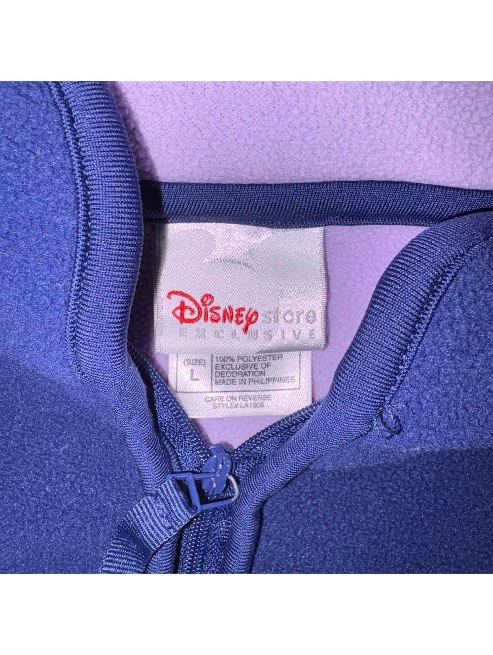 Disney Store Minnie Mouse Woman’s L Navy Blue Fleece Pullover Sweatshirt - Picture 5 of 8
